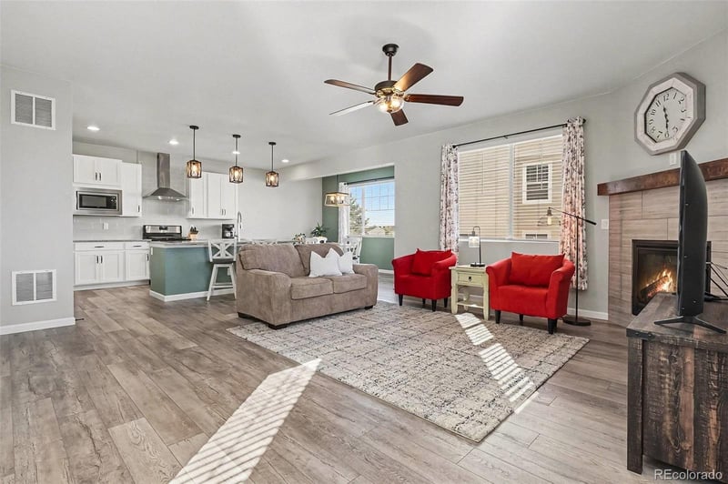 469 Whisper Wind Ln, Castle Rock, CO 80104