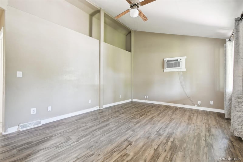 180 Lamar St, Lakewood, CO 80226