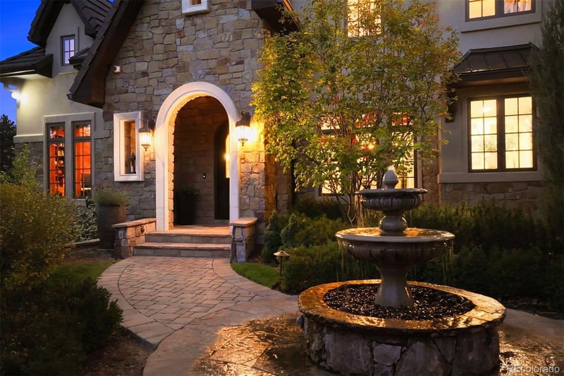 2198 Avenida Del Sol, Castle Rock, CO 80104