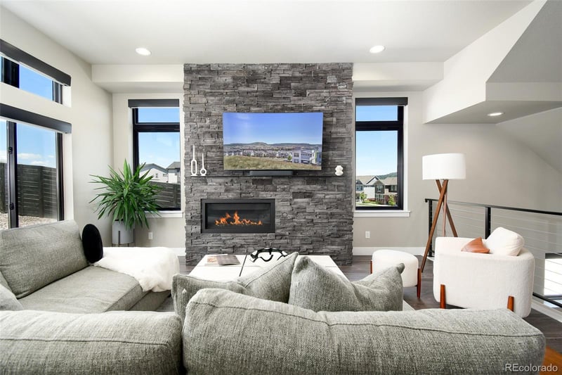 4353 Meadows Dr, Castle Rock, CO 80109