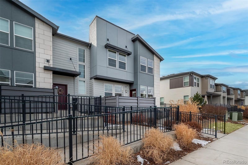 16206 Warner Dr, Denver, CO 80239