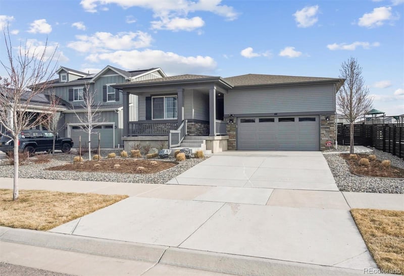 44 Titus St, Aurora, CO 80018