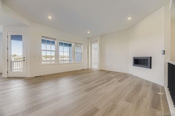 24515 Kettle Ct, Aurora, CO 80016