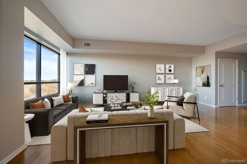 2990 17th Ave #806, Denver, CO 80206