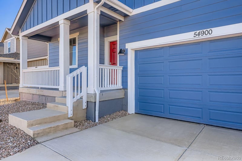 54900 27th Ave, Strasburg, CO 80136