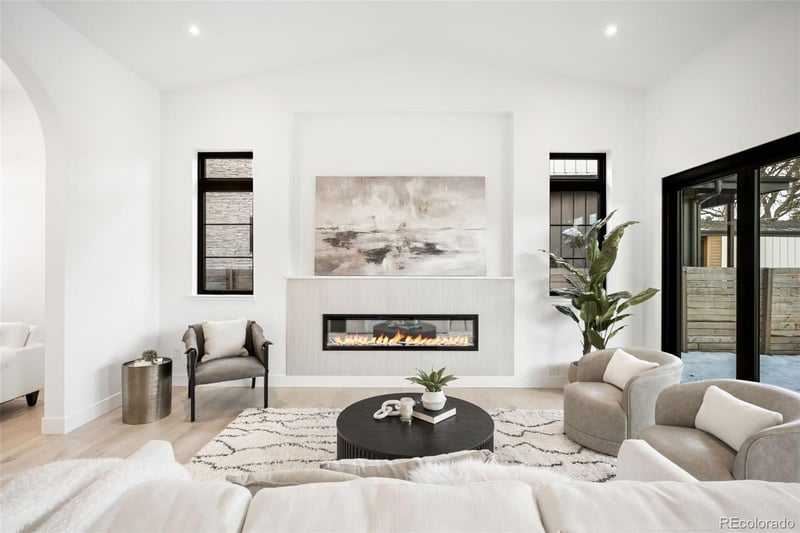 3255 Clermont St, Denver, CO 80222