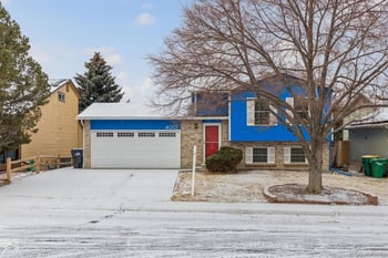 4001 Flanders Way, Aurora, CO 80013