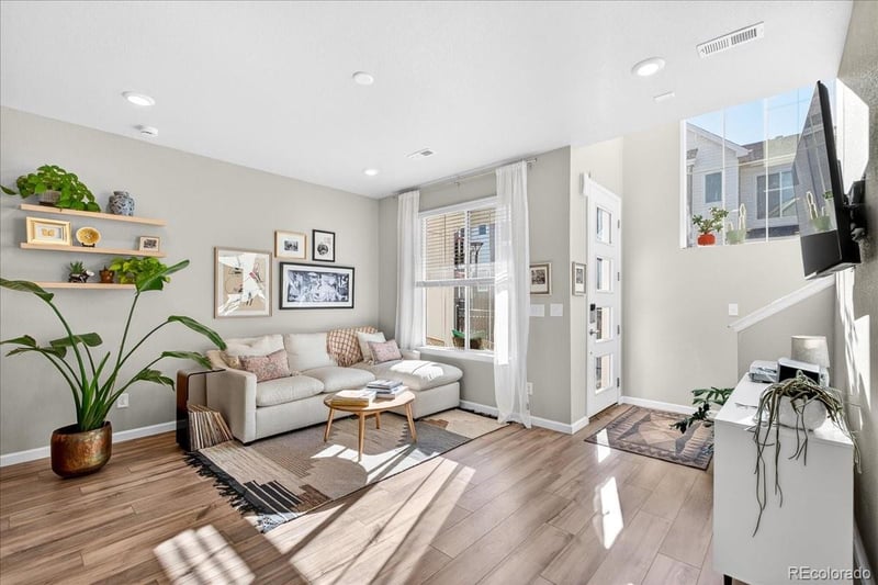 1971 Poplar Ct, Denver, CO 80224