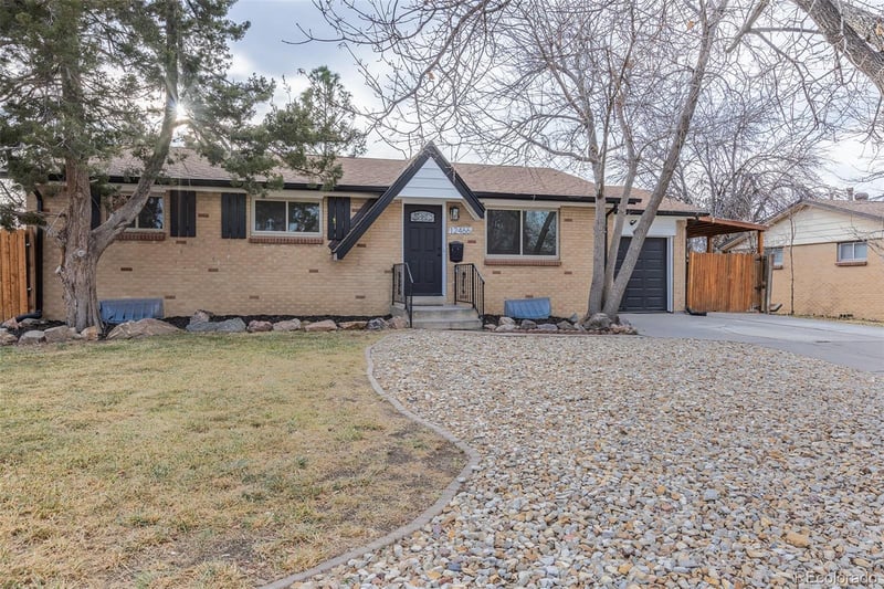 12466 Alaska , Aurora, CO 80012