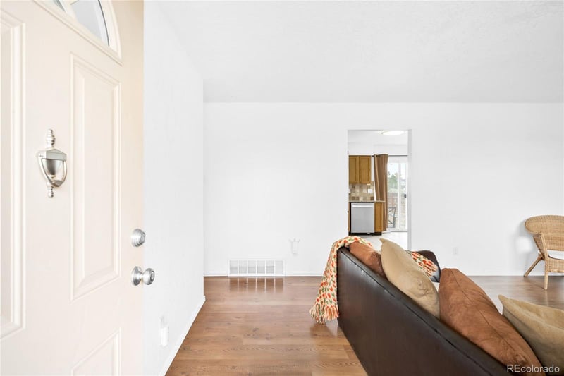 16010 11th Ave, Aurora, CO 80011