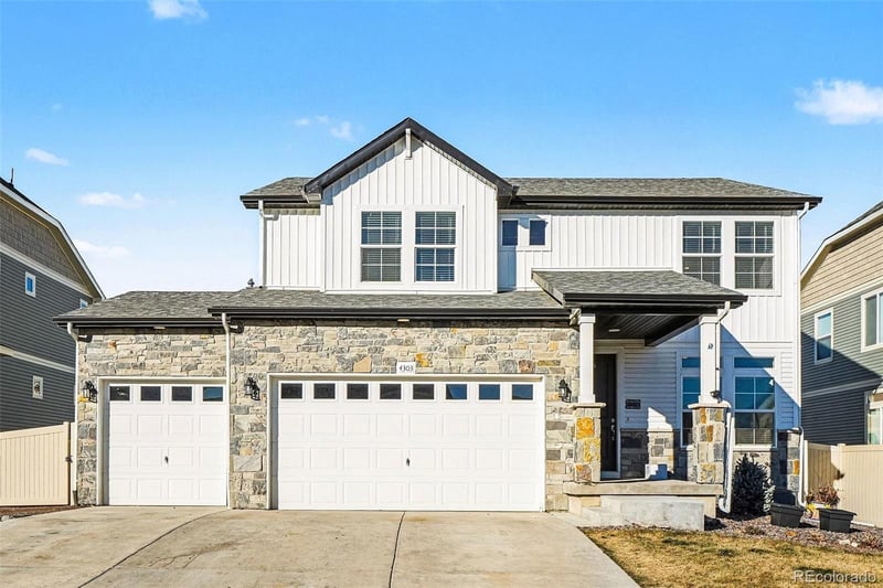 4303 Lacewood Ln, Johnstown, CO 80534