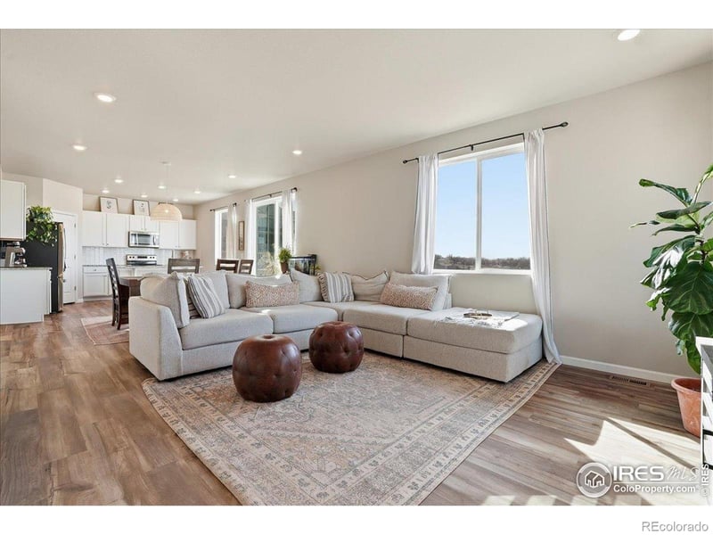 656 Crestone St, Johnstown, CO 80534