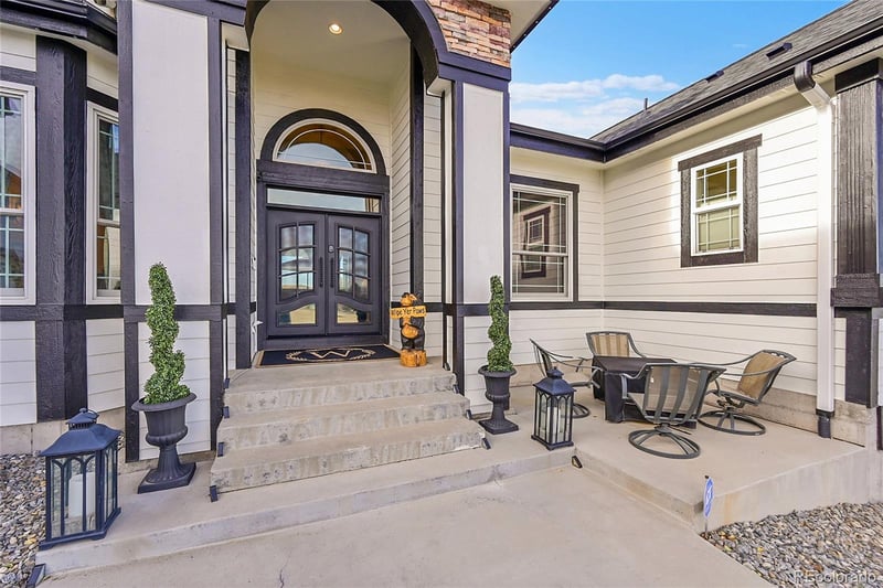 715 Coyote Trl, Elizabeth, CO 80107