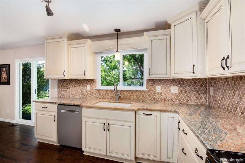 5295 Liverpool Way, Centennial, CO 80015