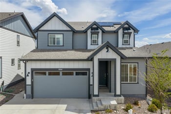 664 Yantley St, Aurora, CO 80018