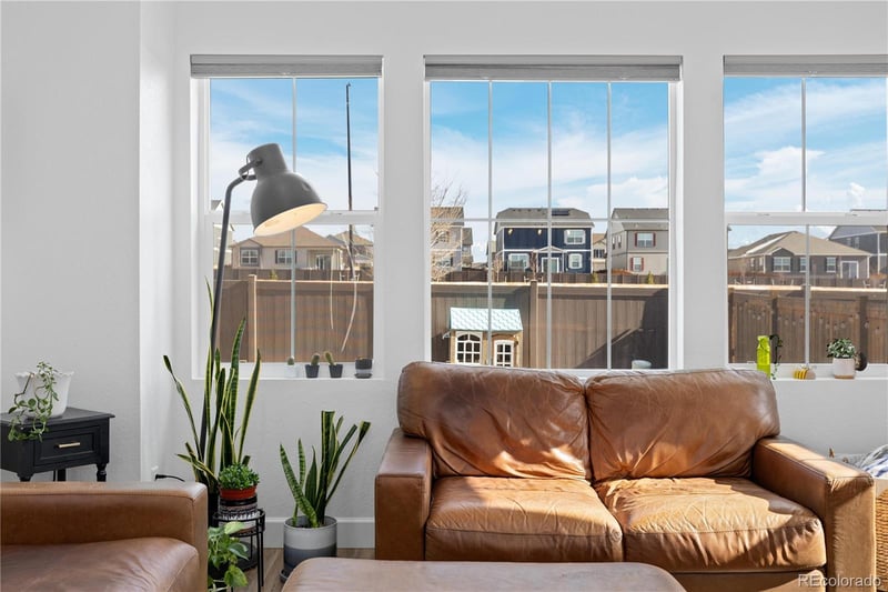 664 Yantley St, Aurora, CO 80018