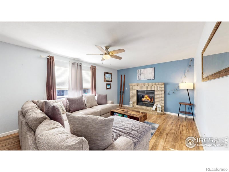 366 Sunmountain Dr, Loveland, CO 80538