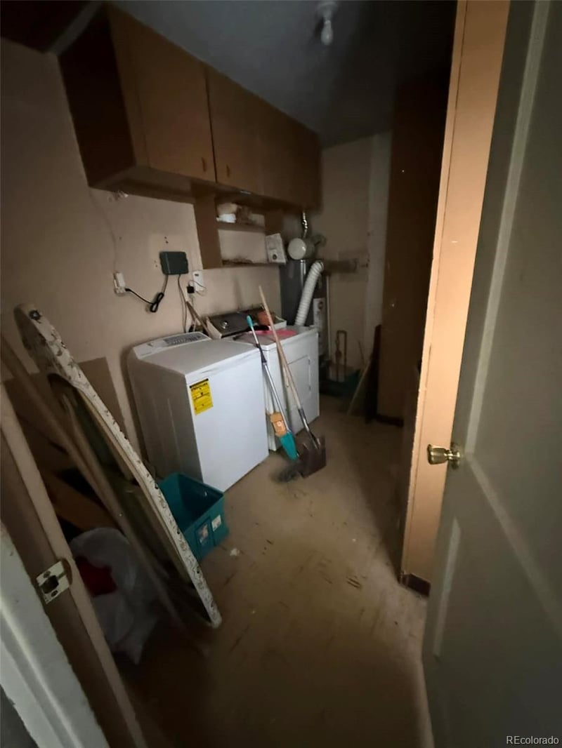 1251 Salem St, Aurora, CO 80011