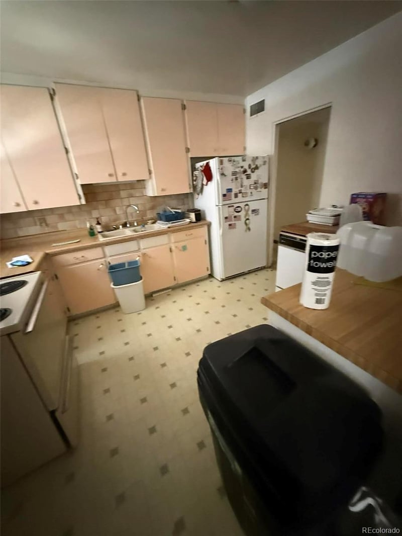 1251 Salem St, Aurora, CO 80011