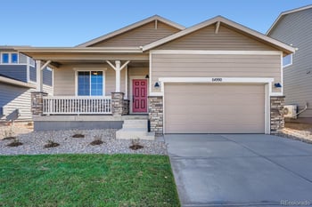 55015 28th Pl, Strasburg, CO 80136