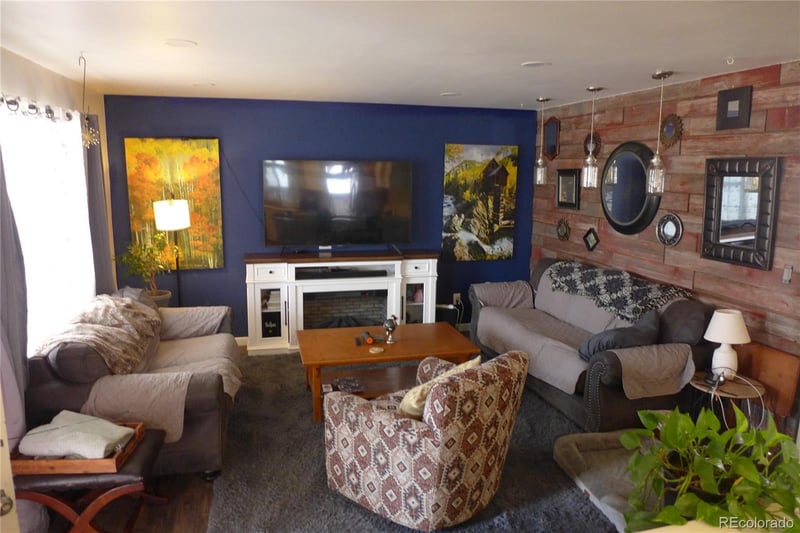 1428 Bahama St, Aurora, CO 80017