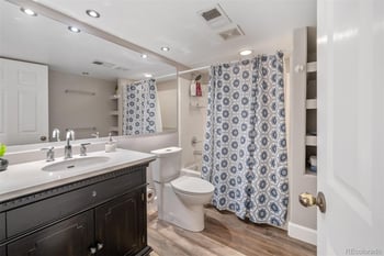 733 15th St, Golden, CO 80401