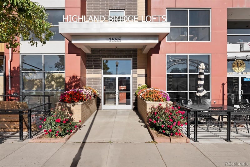 1555 Central St #301, Denver, CO 80211