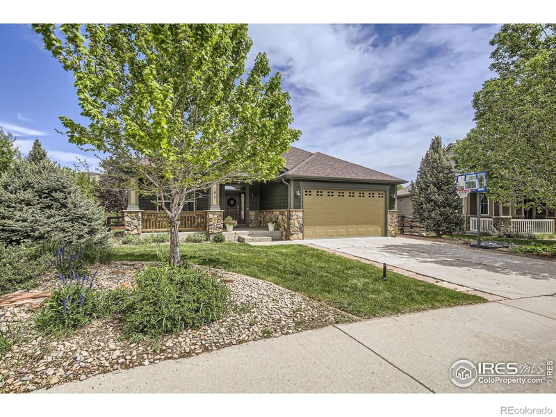 104 Noland Ct, Lyons, CO 80540