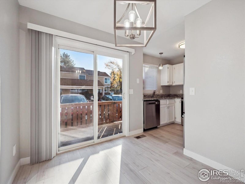 867 Summer Dr, Littleton, CO 80126