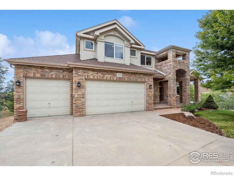 10349 Wesley Dr, Lakewood, CO 80227