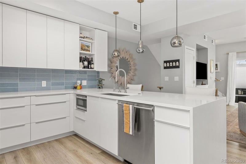 402 Baseline Rd #H, Lafayette, CO 80026