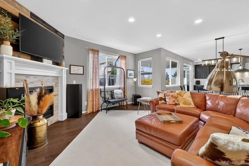 8833 Crestone St, Arvada, CO 80007