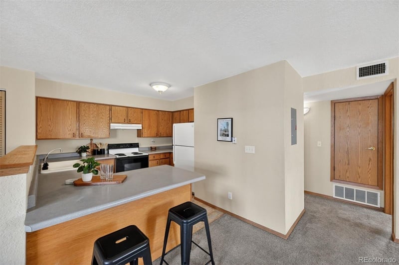 281 Zinnia Way #2D, Denver, CO 80228