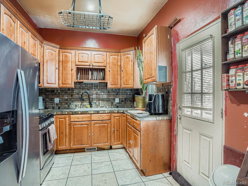 2516 Marion St, Denver, CO 80205