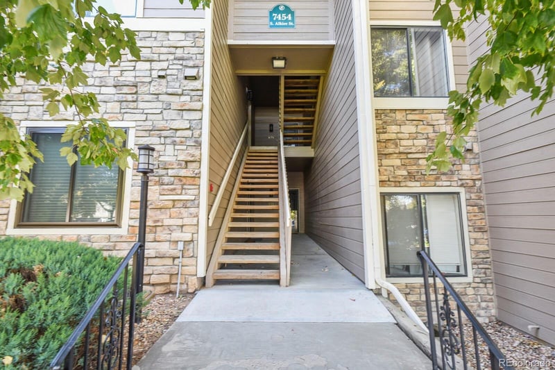7454 Alkire St #301, Littleton, CO 80127