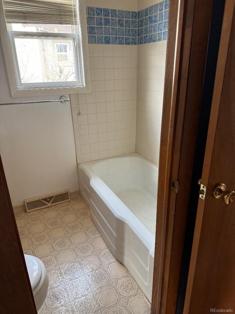 11650 W 13th Ave, Lakewood, CO 80401
