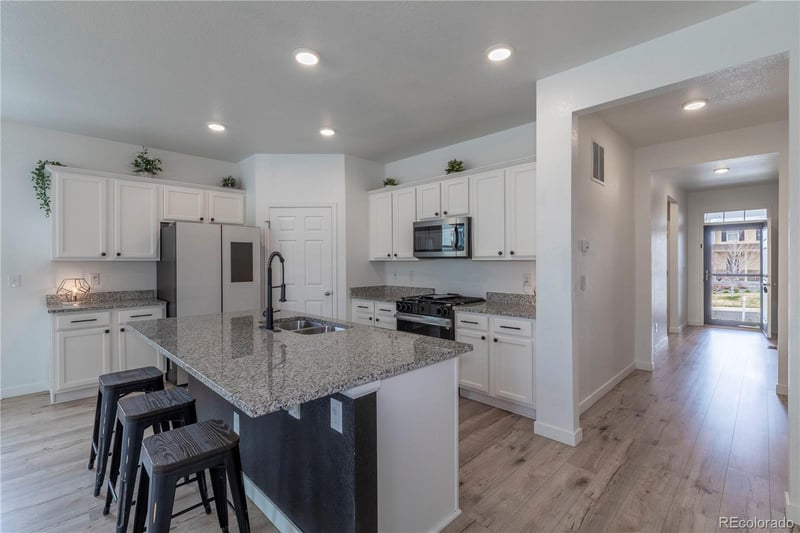 2099 Shadow Rider Cir, Castle Rock, CO 80104