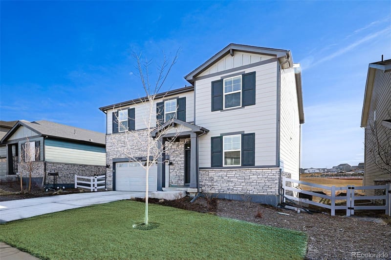 24068 Atlantic Pl, Aurora, CO 80018