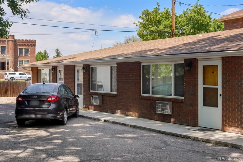 207 Jefferson Ave, Loveland, CO 80537