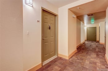 8489 Canyon Rim Cir #207, Englewood, CO 80112