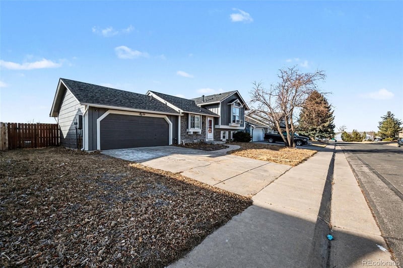 5839 Perth Pl, Centennial, CO 80015