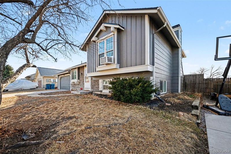 5839 Perth Pl, Centennial, CO 80015