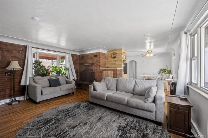 5637 Wyandot St, Denver, CO 80221