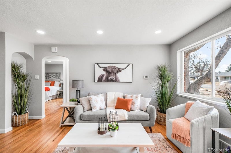 1350 Dallas St, Aurora, CO 80010