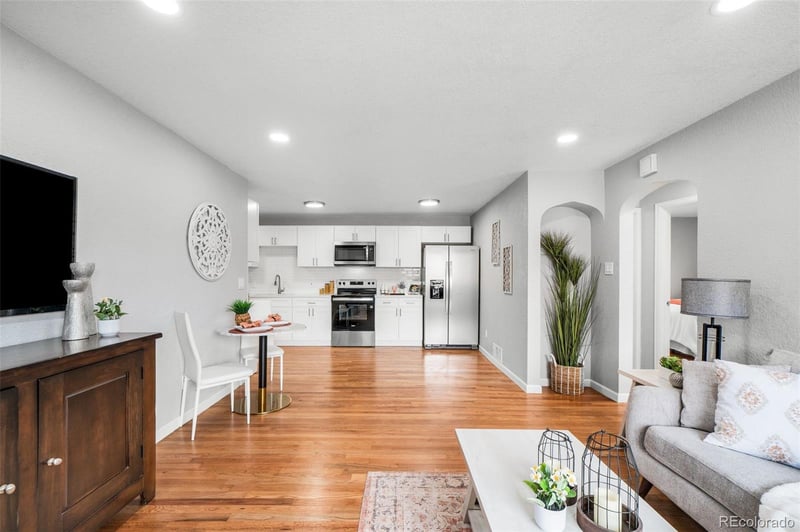 1350 Dallas St, Aurora, CO 80010