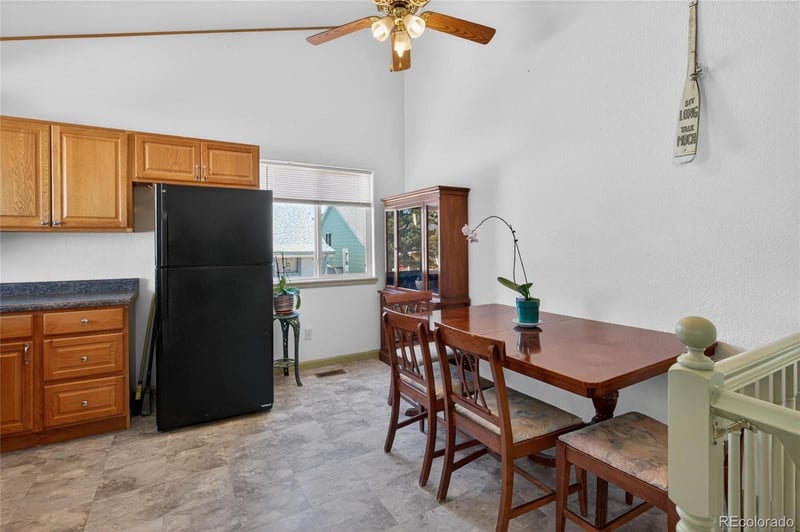 275 Settlement Ln #D4, Elizabeth, CO 80107