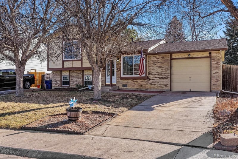 1830 Biscay St, Aurora, CO 80017