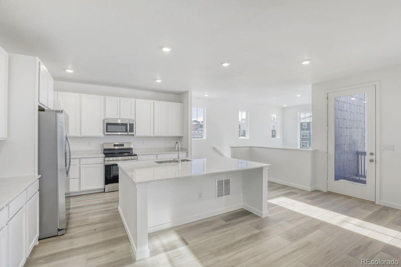 6783 149th Pl, Thornton, CO 80602