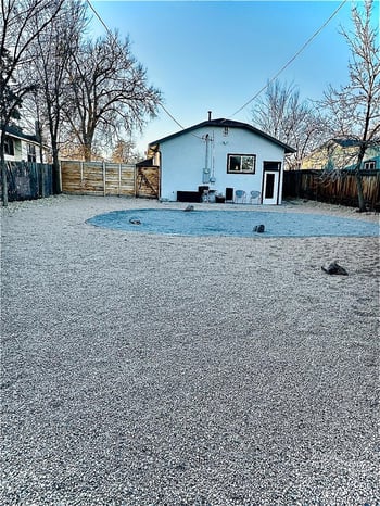 842 Grove St, Denver, CO 80204