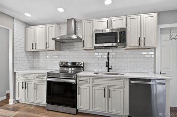 842 Grove St, Denver, CO 80204